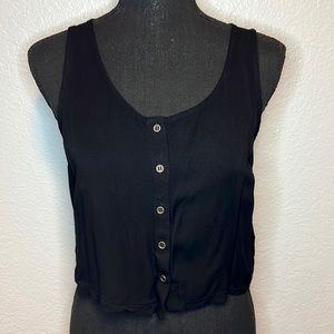 small black forever 21 flowy crop top